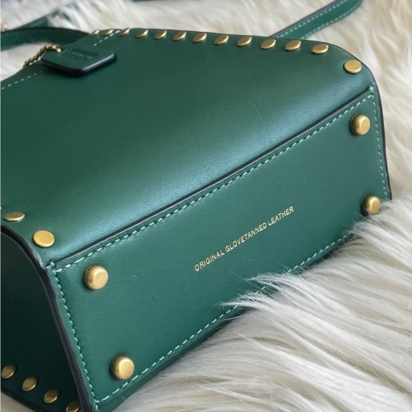 💰SOLD - CC385 - Coach Mini Cashin Tote with Rivets - Picture 5 of 13